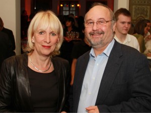 180 Jahre Mansfeld-Löbbecke-Stiftung - Christiane Redecke und Dr. Dieter Felbel (Chefarzt AMEOS-Klinikum)
